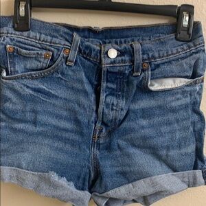 Size 28 Levi’s womens Jeans shorts